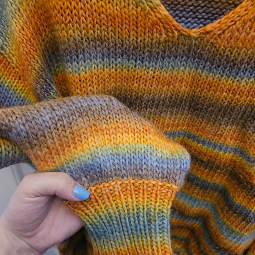 Sweater - Picture 5 of 8